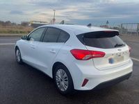 Gebraucht Ford Focus Cool & Connect 120 PS (88 kW) 2020 Weiß Limousine