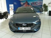 Neu Ford Focus ST-Line X 155 PS (114 kW) 2025 Chromablau metallic Kleinwagen