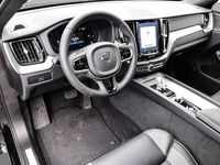 Gebraucht Volvo XC60 Plus 250 PS (183 kW) 2023 Schwarz SUV