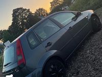 Gebraucht Ford Fiesta Ghia 68 PS (50 kW) 2004 Andere farben Kleinwagen