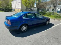 Używany VW Passat 131 KM (96 kW) 2002 Niebieski Sedan/Limuzyna