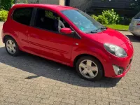Gebraucht Renault Twingo Rip Curl 76 PS (55 kW) 2010 Rot Kleinwagen
