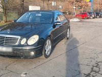 Gebraucht Mercedes E270 AMG 177 PS (130 kW) 2003 Schwarz Limousine