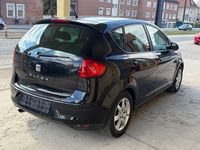 Używany Seat Altea 105 KM (77 kW) 2011 Czarny Minivan