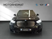 Neu BMW iX1 Performance 150 kW (204 PS) 2026 Black sapphire SUV