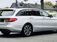 Gebraucht Mercedes C220 194 PS (142 kW) 2020 Silber Kombi