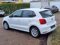 Gebraucht VW Polo 75 PS (55 kW) 2014 Weiß Limousine
