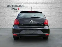 Używany VW Polo Comfortline 90 KM (66 kW) 2016 Czarny Sedan/Limuzyna