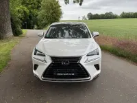 Gebraucht Lexus NX300 E-FOUR 197 PS (144 kW) 2018 Weiß SUV