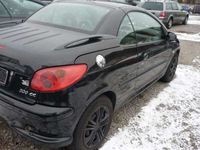 gebraucht Peugeot 206 CC 110