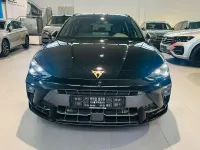 Gebraucht Cupra Leon 150 PS (110 kW) 2024 Mitternachtsschwarz Kombi