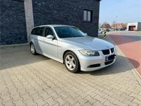 Gebraucht BMW 318 143 PS (105 kW) 2007 Silber Kombi