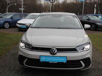 Gebraucht VW Polo Move 95 PS (69 kW) 2023 Grau Limousine