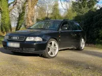 Gebraucht Audi A4 125 PS (91 kW) 1996 Schwarz Kombi
