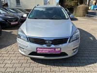 Usata Kia Ceed 90 CV (66 kW) 2012 Argento Utilitaria