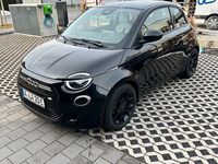 Gebraucht Fiat 500e Icon 86 kW (118 PS) 2022 Schwarz Limousine