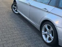 Gebraucht BMW 320 177 PS (130 kW) 2009 Kombi
