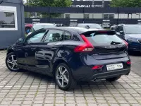 Gebraucht Volvo V40 150 PS (110 kW) 2015 Blau Limousine