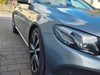 Gebraucht Mercedes E220 Avantgarde 194 PS (142 kW) 2017 Grau Kombi