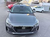 Second-hand Hyundai i30 Select 101 CP (74 kW) 2017 Gri Break