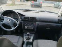 Gebraucht VW Passat 125 PS (91 kW) 2000 Weiß Kombi