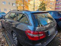 Gebraucht Mercedes E220 170 PS (125 kW) 2011 Grau Kombi