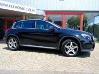 Gebraucht Mercedes GLA180 Ambition 122 PS (89 kW) 2016 Schwarz SUV