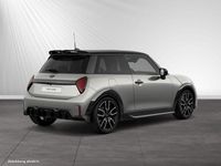 Używany Mini Cooper 156 KM (114 kW) 2025 Srebrny Hatchback