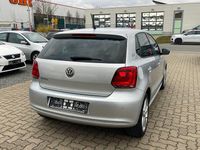 Gebraucht VW Polo Edition 60 PS (44 kW) 2012 Silber Kleinwagen