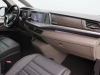 Begagnad VW Multivan Style 150 HK (110 kW) 2025 Grå Minibuss