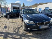 Gebraucht BMW 525 204 PS (150 kW) 2010 Blau Limousine