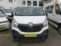 Gebraucht Renault Trafic Komfort 120 PS (88 kW) 2016 Gletscherweiss Van / Kleinbus