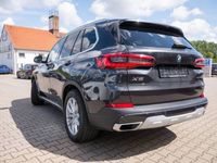 gebraucht BMW X5 xDrive 30 d xLine PANO+LEDER+NAVI+HUD+LED+MEM