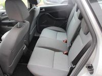 Gebraucht Ford Focus 101 PS (74 kW) 2005 Silber Kombi