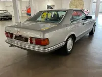 Gebraucht Mercedes 380 150 PS (110 kW) 1982 Silber