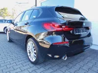 Gebraucht BMW 118 136 PS (100 kW) 2022 Schwarz Limousine