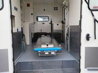 Second-hand Mercedes Sprinter 195 CP (143 kW) 2014 Alb Van