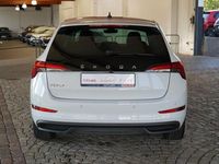 Gebraucht Skoda Scala 110 PS (80 kW) 2024 Weiß Kleinwagen