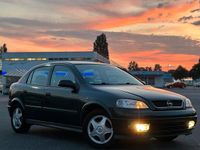 Gebraucht Opel Astra 75 PS (55 kW) 1999 Grün Limousine