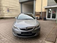Gebraucht Opel Astra Design Edition 140 PS (102 kW) 2011 Grau Limousine