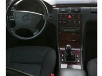 Gebraucht Mercedes E200 Elegance 136 PS (100 kW) 1997 Silber Limousine