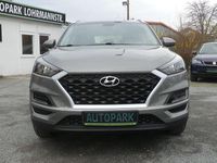 Gebraucht Hyundai Tucson Select 132 PS (97 kW) 2019 Grau SUV