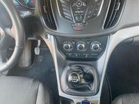 Gebraucht Ford Kuga Sport 150 PS (110 kW) 2015 Grau SUV