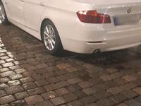 Gebraucht BMW 535 340 PS (250 kW) 2014 Weiß Limousine