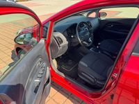 Gebraucht Kia Rio 86 PS (63 kW) 2013 Rot Kleinwagen
