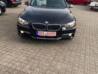Gebraucht BMW 316 Sport Line 136 PS (100 kW) 2014 Schwarz Kombi