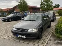 Gebraucht Ford Escort 75 PS (55 kW) 1992 Grau Limousine