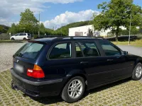 Gebraucht BMW 318 118 PS (86 kW) 2001 Blau Kombi