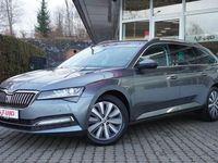 Gebraucht Skoda Superb Style 200 PS (147 kW) 2022 Graphitegrau metallic Kombi