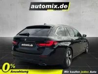 Gebraucht BMW 520 Performance 190 PS (139 kW) 2023 Black sapphire metallic Limousine